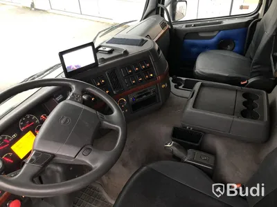 Lastbil Volvo FM9 4x2 Kran/Flak Hiab