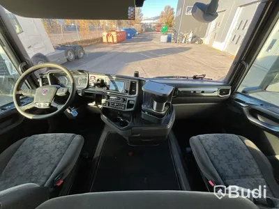 Dragbil Scania R450 4x2 LD / Mega  -2018 | Fulluftad | Höj/sänkbar vändskiva Vorlandi