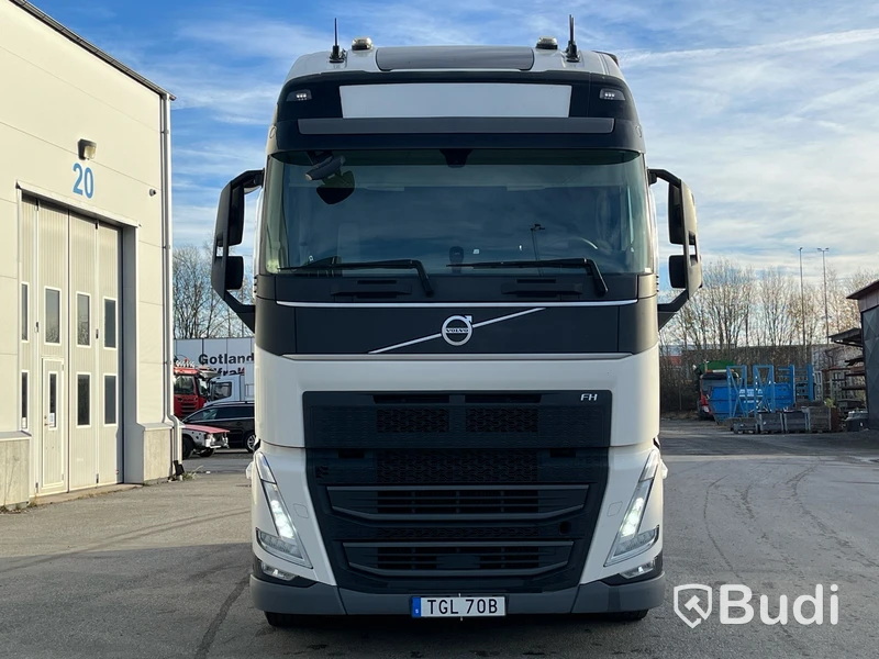 Dragbil Volvo FH-500 I-Save -2022 | Pusher | Fulluftad | Nybesiktigad
