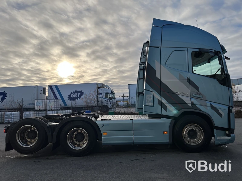Dragbil Volvo FH540 6x2-4 Volvo ocean race edition -2018