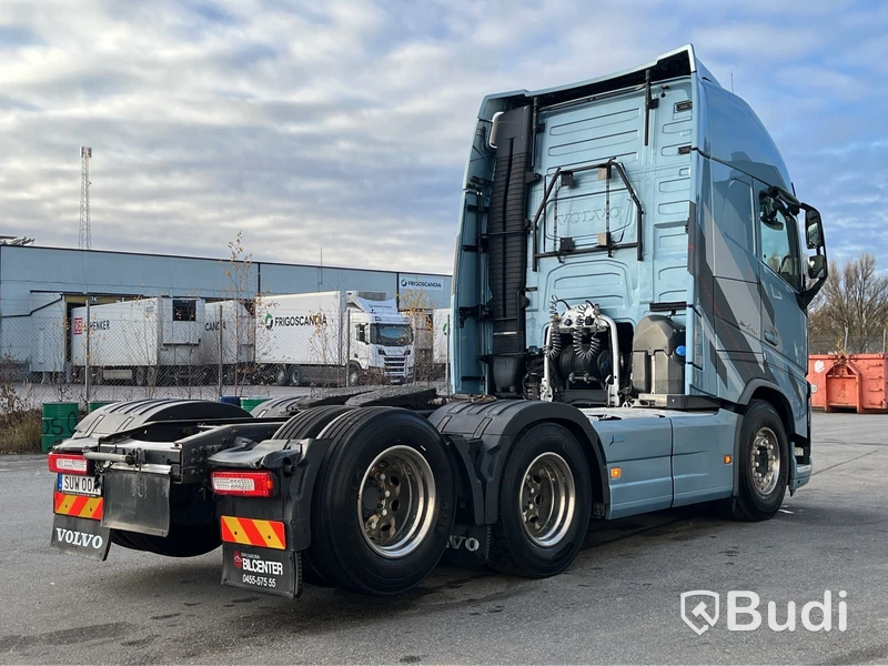 Dragbil Volvo FH540 6x2-4 Volvo ocean race edition -2018