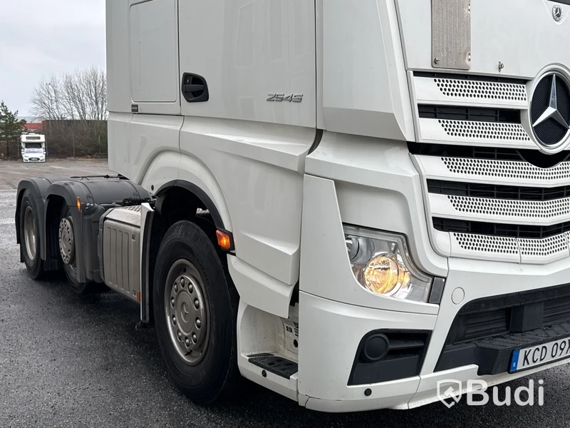Dragbil Mercedes-Benz Actros 2545 -2019 | Pusher Axel | Parabel luftdämpning