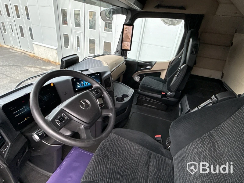 Dragbil Mercedes-Benz Actros 2545 -2019 | Pusher Axel | Parabel luftdämpning