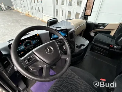 Dragbil Mercedes-Benz Actros 2545 -2019 | Pusher Axel | Parabel luftdämpning