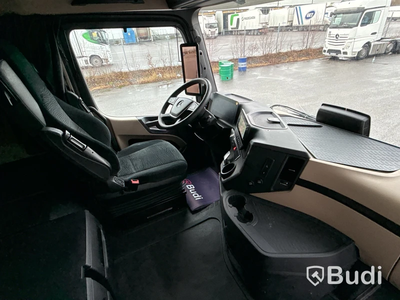Dragbil Mercedes-Benz Actros 2545 -2019 | Pusher Axel | Parabel luftdämpning