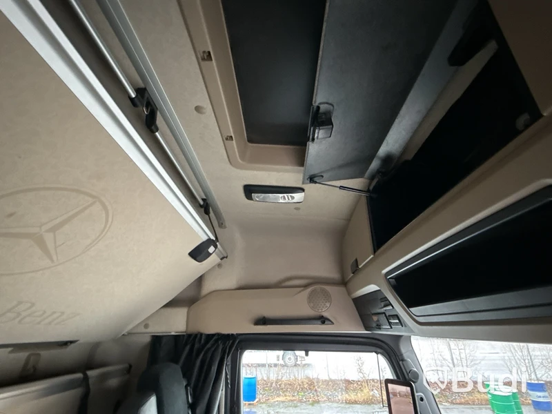 Dragbil Mercedes-Benz Actros 2545 -2019 | Pusher Axel | Parabel luftdämpning