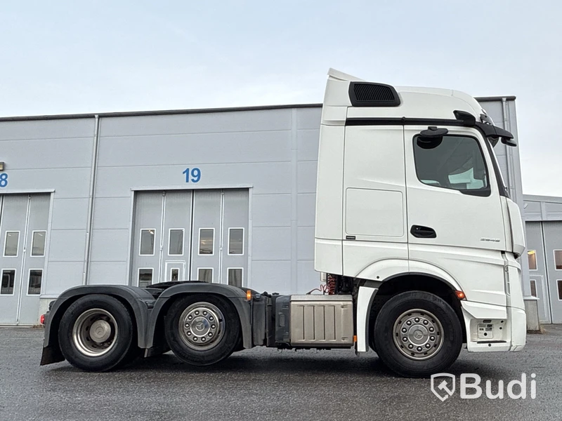 Dragbil Mercedes-Benz Actros 2545 -2019 | Pusher Axel | Parabel luftdämpning
