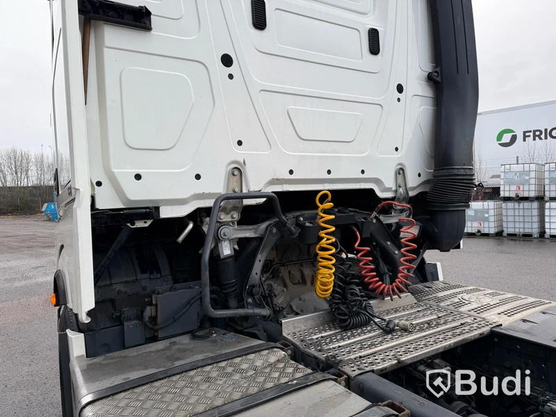 Dragbil Mercedes-Benz Actros 2545, -2019 | Pusher Axel | Parabel luftdämpning