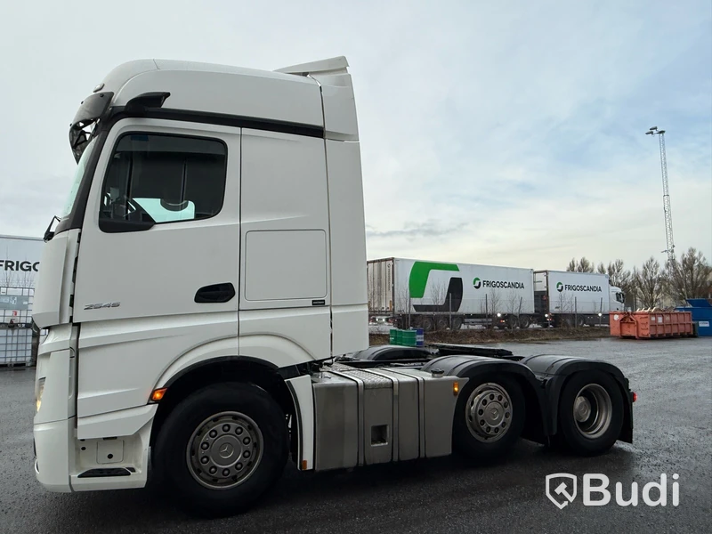 Dragbil Mercedes-Benz Actros 2545, -2019 | Pusher Axel | Parabel luftdämpning