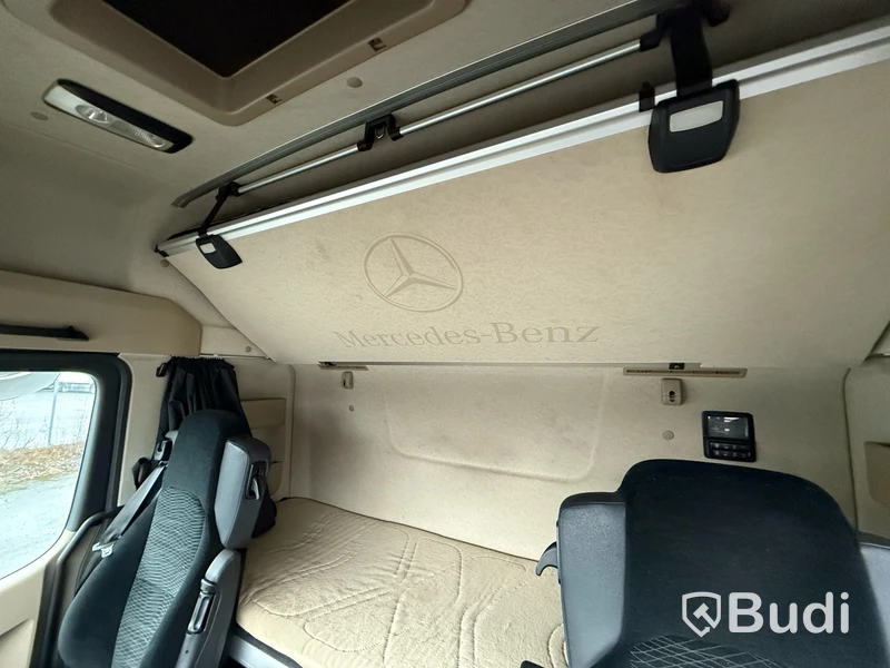 Dragbil Mercedes-Benz Actros 2545, -2019 | Pusher Axel | Parabel luftdämpning