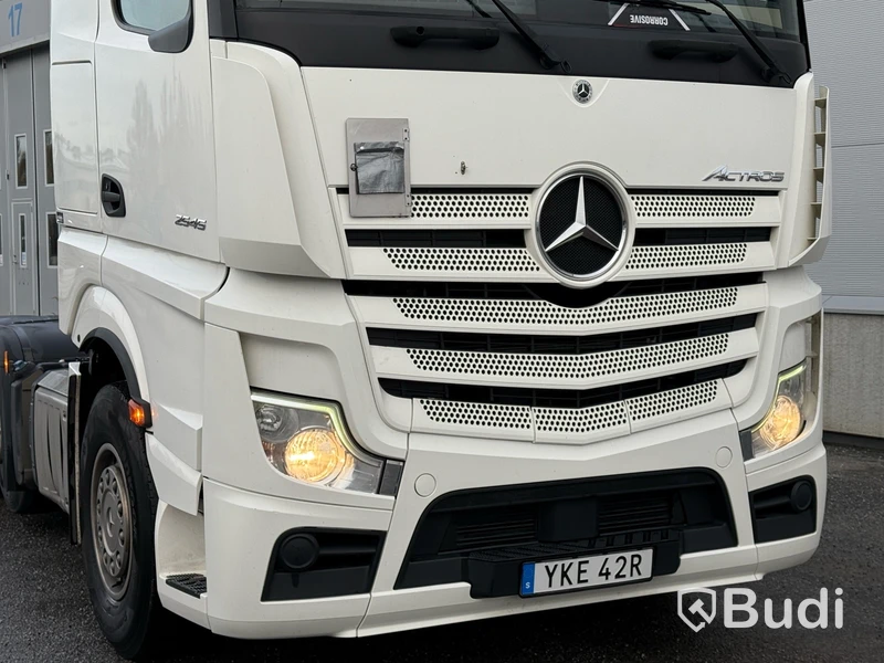 Dragbil Mercedes-Benz Actros 2545, -2019 | Pusher Axel | Parabel luftdämpning