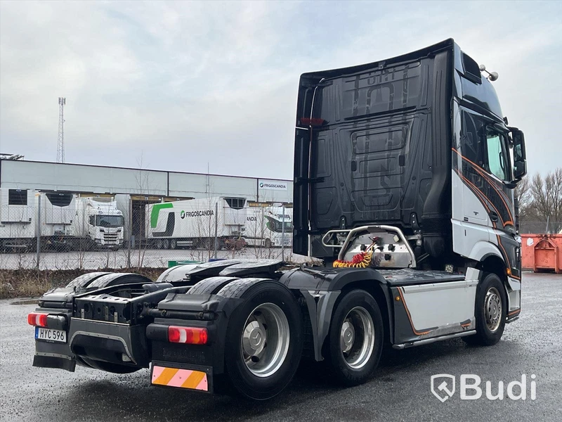 Dragbil Mercedes-Benz Actros -2015 | Bes till 2025-10-13