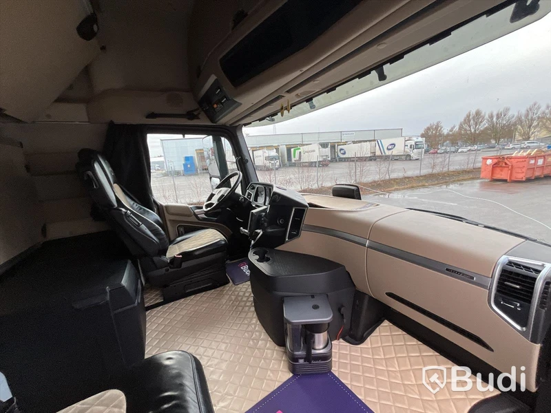 Dragbil Mercedes-Benz Actros -2015 | Bes till 2025-10-13
