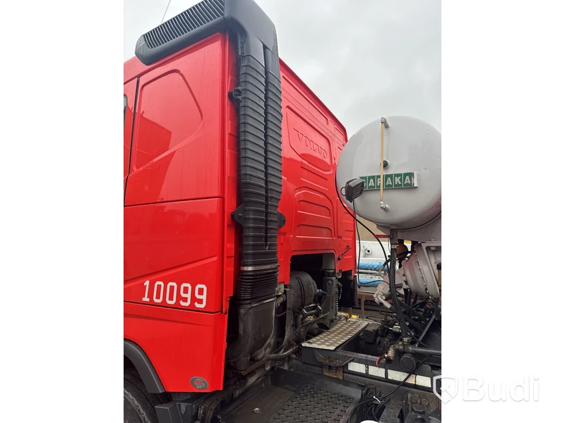 Betongbil Volvo FH 8X4 -2015