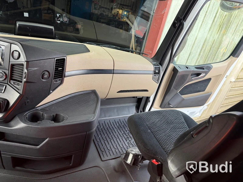 Dragbil Mercedes-Benz Actros 1848 4x2 -2018