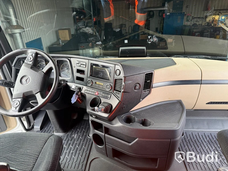 Dragbil Mercedes-Benz Actros 1848 4x2 -2018
