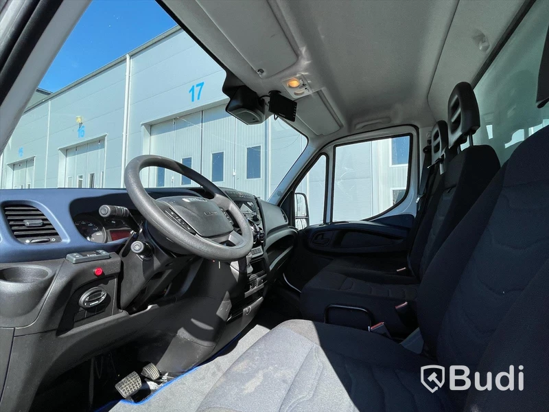 Lättlastbil Iveco Daily 35-160 Hi-matic | 2017 | 8500mil | Brödbil