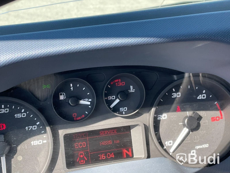 Lättlastbil Iveco Daily 35-160 Hi-matic | 2017 | 8500mil | Brödbil