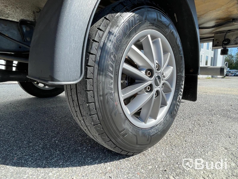 Lättlastbil Iveco Daily 35-160 Hi-matic | 2017 | 8500mil | Brödbil