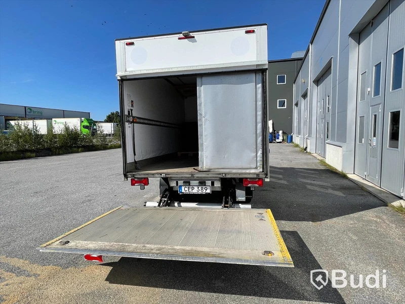 Lättlastbil Iveco Daily 35-160 Hi-matic | 2017 | 8500mil | Brödbil