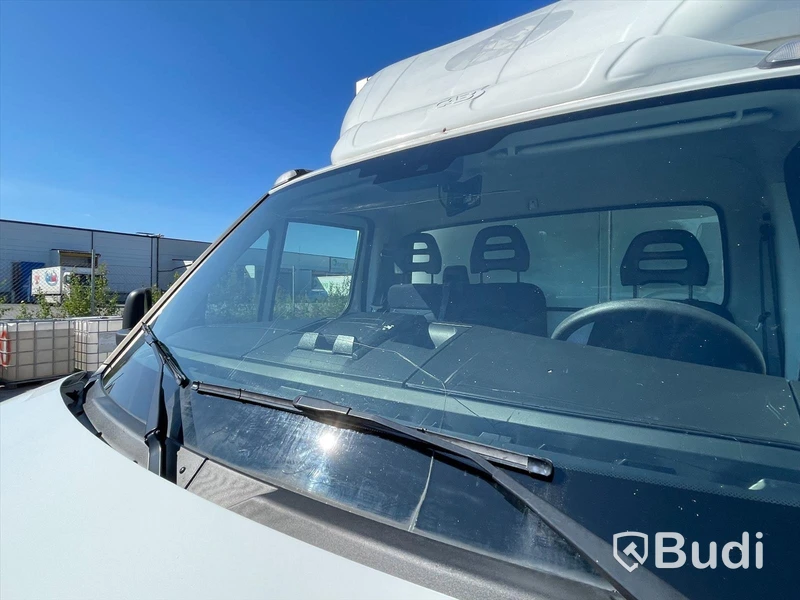 Lättlastbil Iveco Daily 35-160 Hi-matic | 2017 | 8500mil | Brödbil