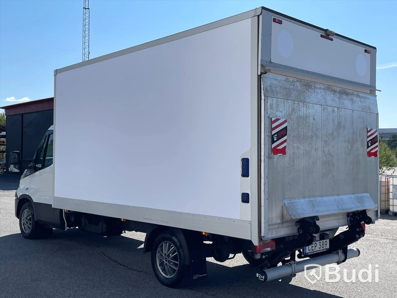 Lättlastbil Iveco Daily 35-160 Hi-matic | 2017 | 8500mil | Brödbil