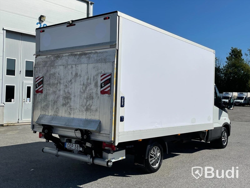 Lättlastbil Iveco Daily 35-160 Hi-matic | 2017 | 8500mil | Brödbil