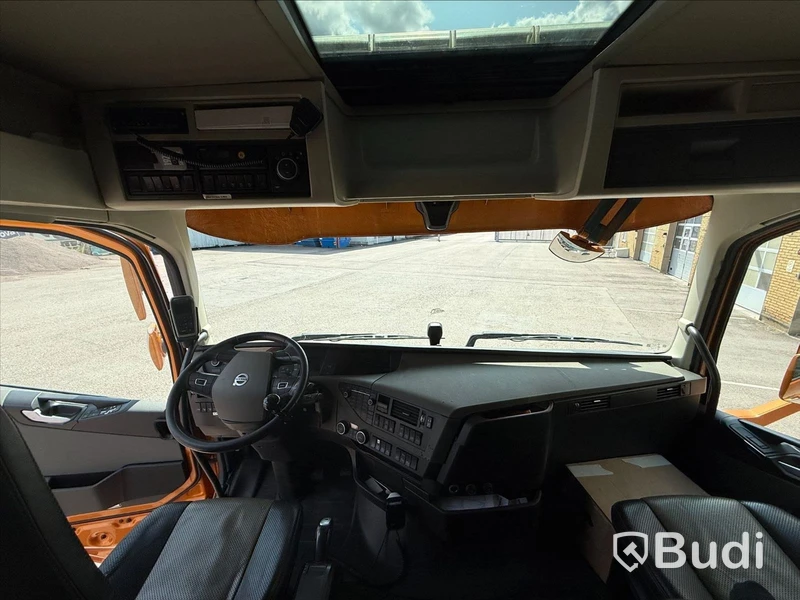 Lastväxlare Volvo FH 12.8 I-Shift, 510hk, 8x4 -2018 | Plogutrustad