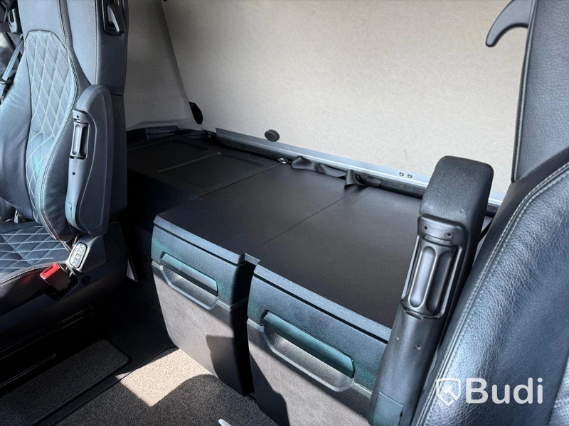 Fjärrbil Mercedes-Benz Actros 12.8 PowerShift 3 -2019 | StyleLine | Nybesiktigad!