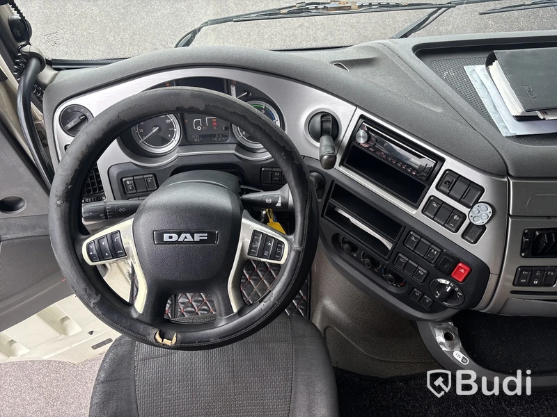 Dragbil DAF XF 460 4x2 FT -2015 | Super Space Cab