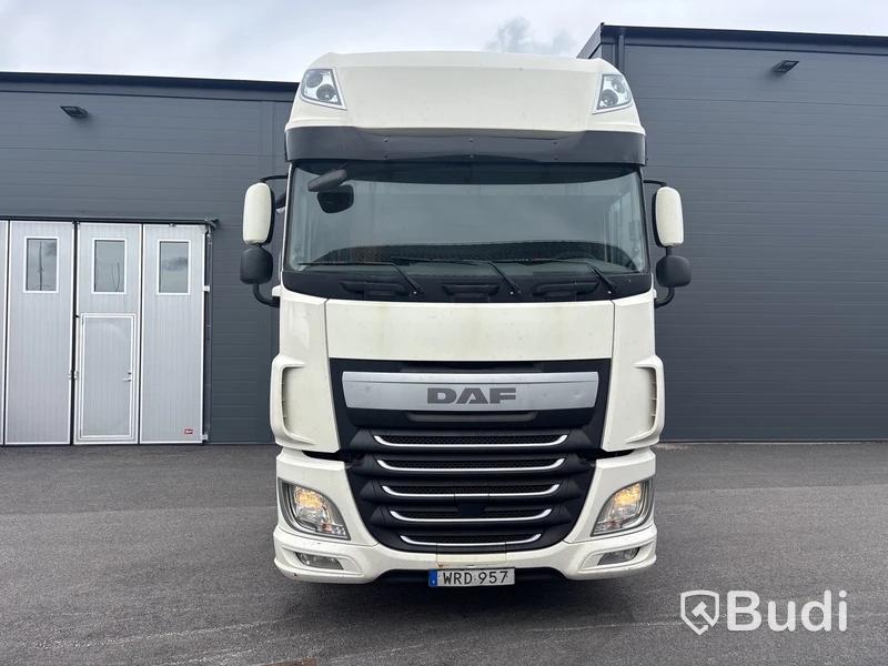 Dragbil DAF XF 460 4x2 FT -2015 | Super Space Cab