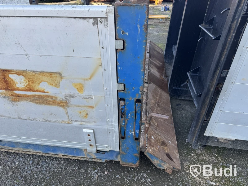 Lastväxlarflak med aluminiumlämmar -2017