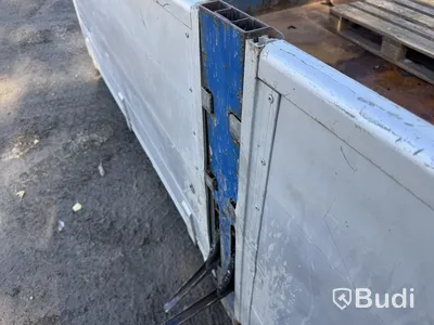Lastväxlarflak med aluminiumlämmar -2017