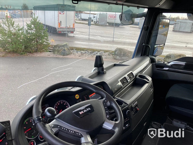 Lastväxlare MAN TGX 26.560 6X2 -2015 | Hiab | Plogutrustad