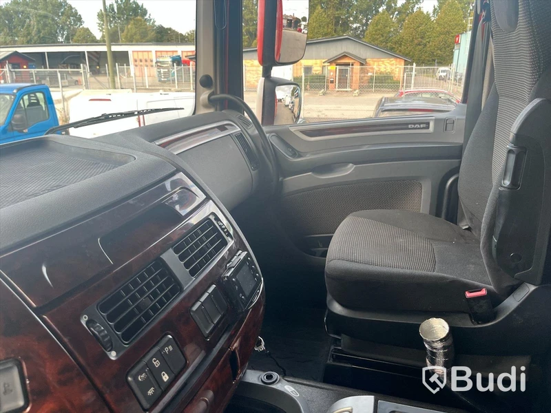 Dragbil DAF FTS XF510Z -2016