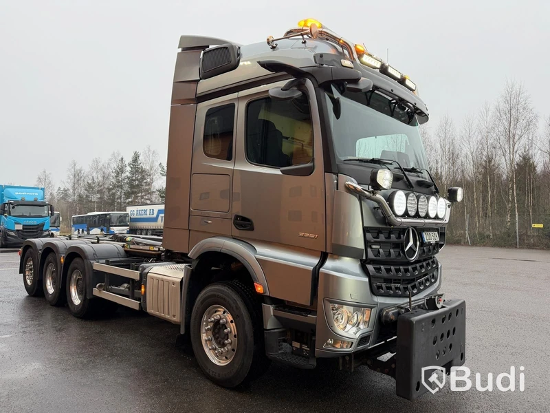 Tridemväxlare Mercedes-Benz Arocs -2022  | JOAB 24 ton | Plogutrustad