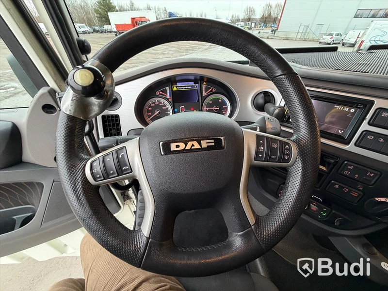 Dragbil DAF XF 530 FTS SSC 6X2 -2021
