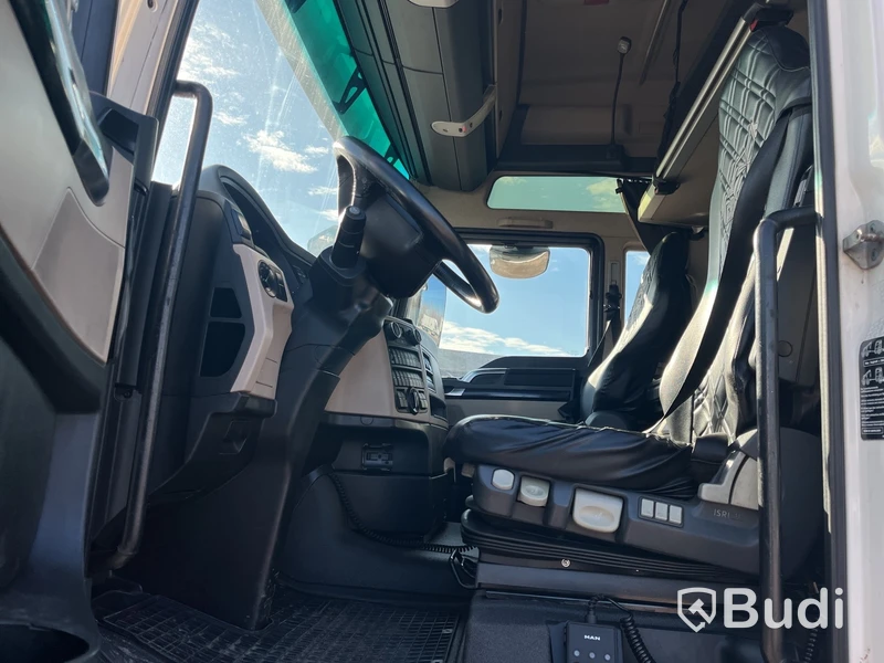 Dragbil MAN TGX 26.500 6X2-2 BLS -2018