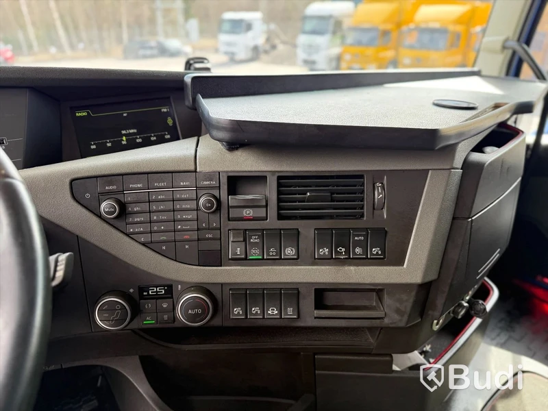 Bodbil Volvo FH 540 8x4 FH -2014 | HIAB 105T med jibb | Tyllis