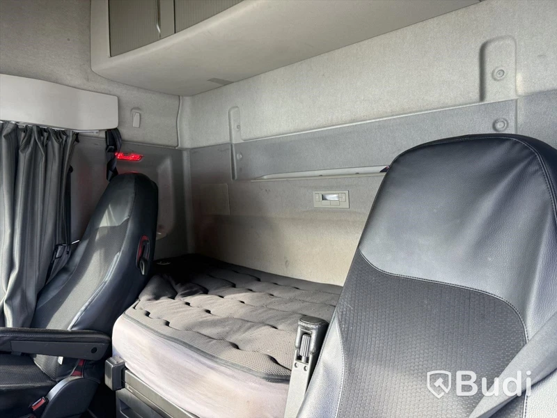 Bodbil Volvo FH 540 8x4 FH -2014 | HIAB 105T med jibb | Tyllis