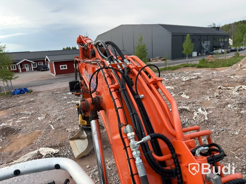 Grävmaskin Hitachi ZX135US-6 -2018 | Engcon