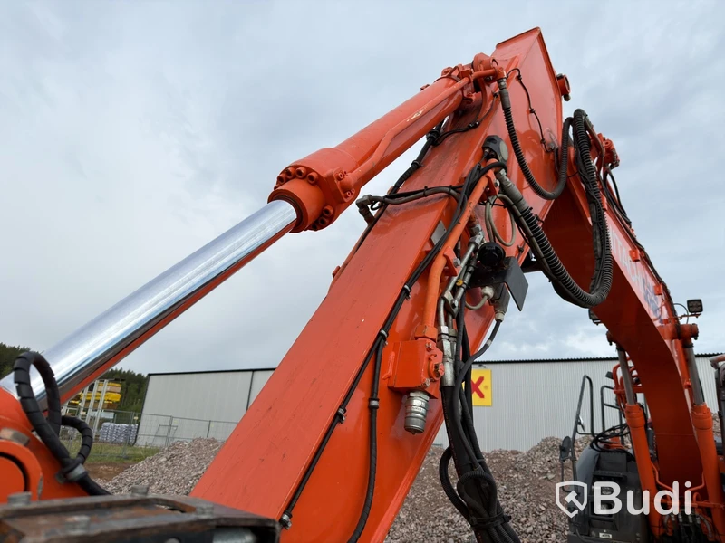 Grävmaskin Hitachi ZX135US-6 -2018 | Engcon