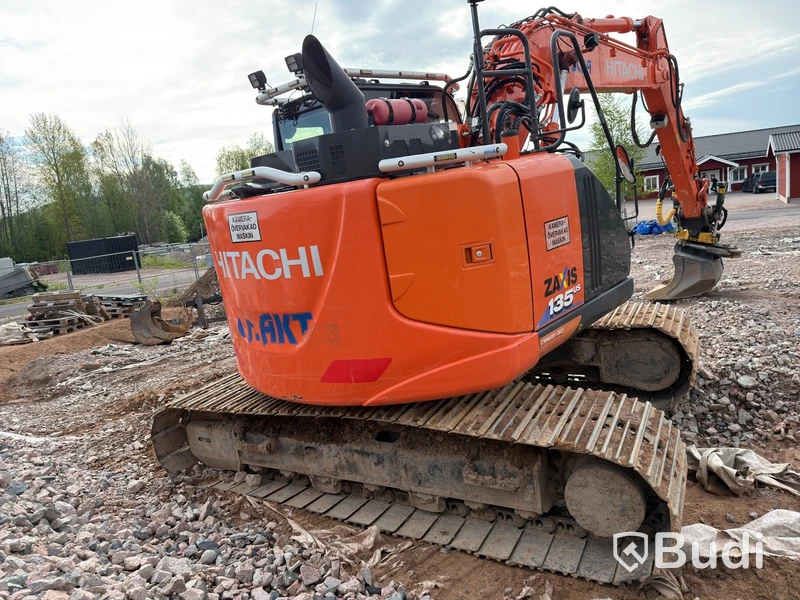Grävmaskin Hitachi ZX135US-6 -2018 | Engcon