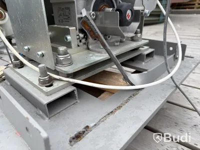 Industrigrind med motor och styrning – 13,7 meter