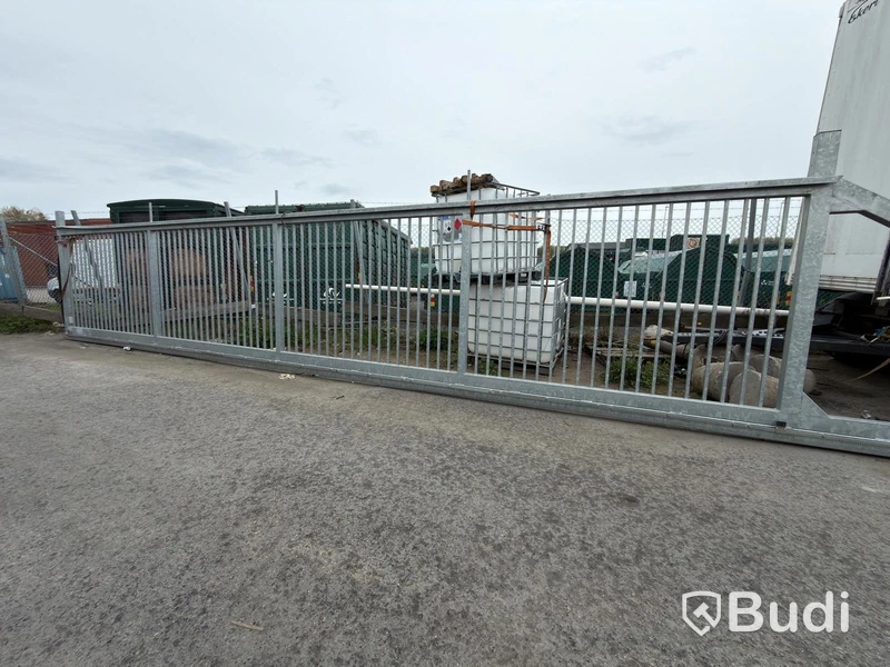 Industrigrind med motor och styrning – 13,7 meter