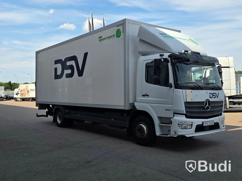 Mercedes-Benz Atego truck, side-opening body