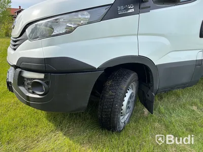 Lätt lastbil Iveco Daily 35-140 Chassi Cab 2.3 JTD Hi-Matic -2019