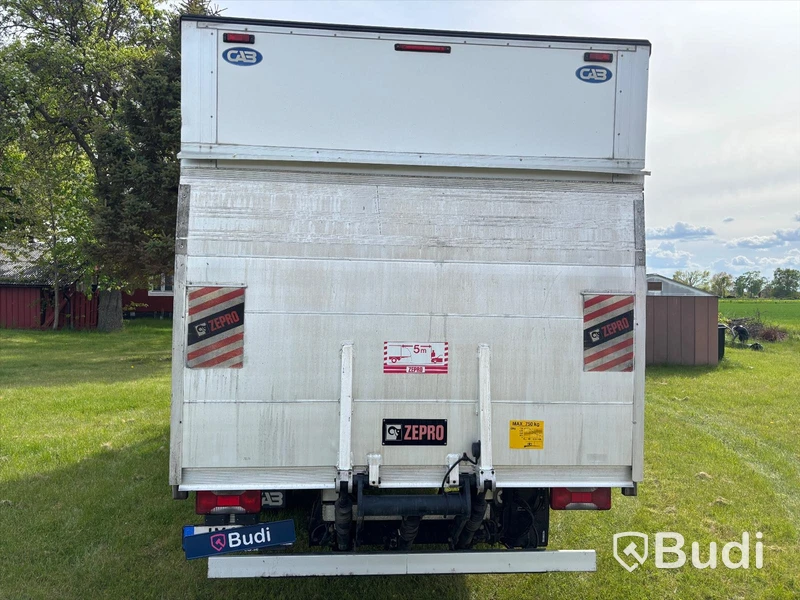 Lätt lastbil Iveco Daily 35-140 Chassi Cab 2.3 JTD Hi-Matic -2019