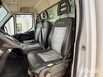 Iveco Daily 35-170 3.0 (170hk) volymskåp med bakgavellyft -2016