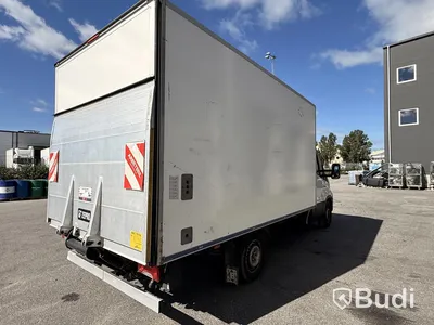 Iveco Daily 35-170 3.0 (170hk) volymskåp med bakgavellyft -2016